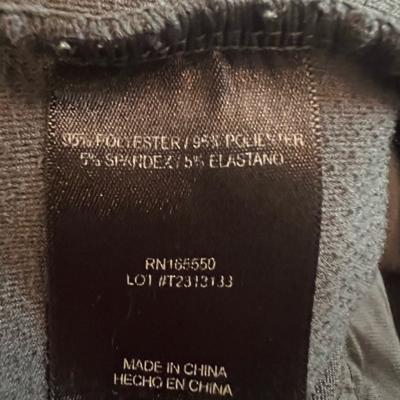 32 Degrees Quarter Button Down Fleece in Green - Size Large - Picture 7 of 7